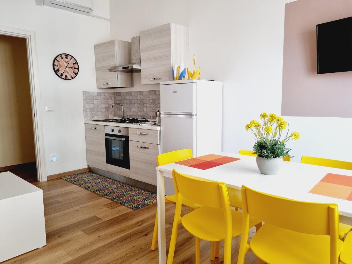 Enne'S Apartments In The Heart Of Palermo Ngoại thất bức ảnh