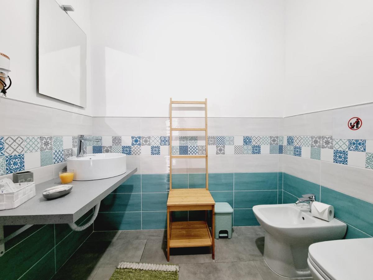 Enne'S Apartments In The Heart Of Palermo Ngoại thất bức ảnh