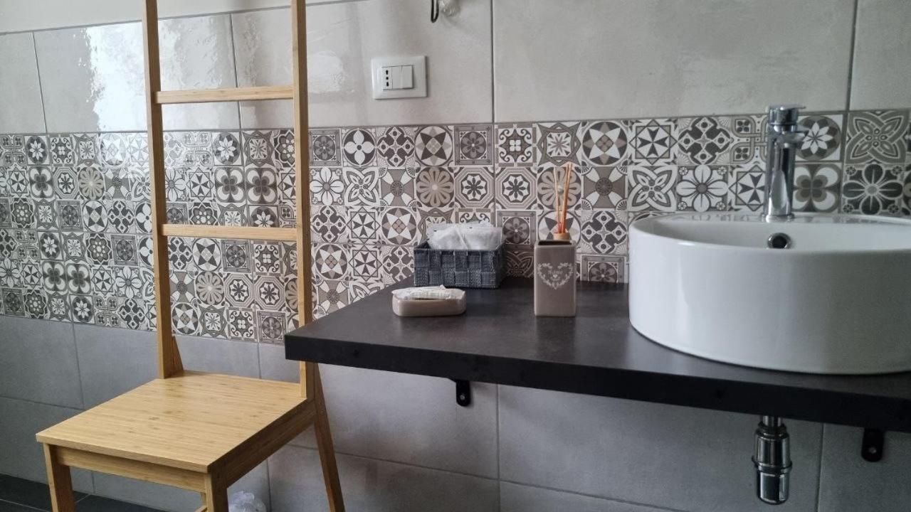 Enne'S Apartments In The Heart Of Palermo Ngoại thất bức ảnh
