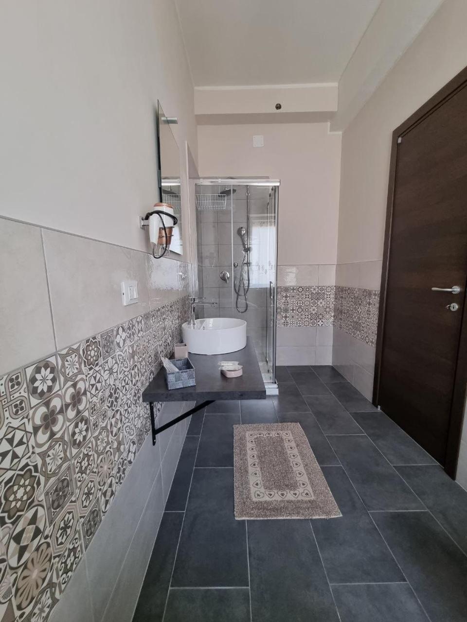 Enne'S Apartments In The Heart Of Palermo Ngoại thất bức ảnh